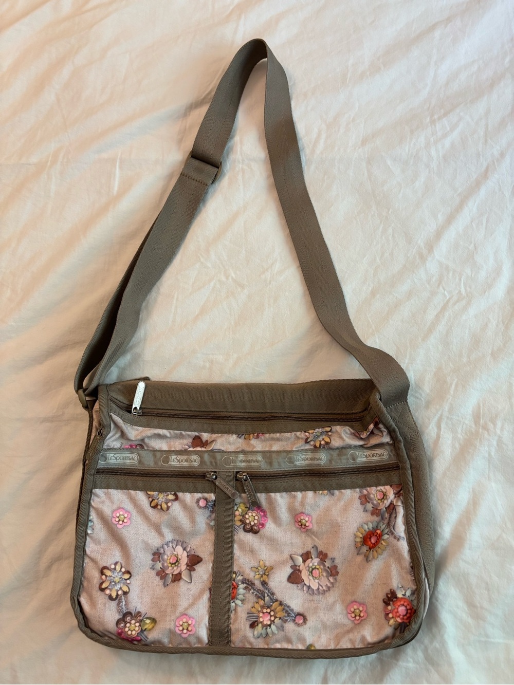 Lesportsac Vintage Crossbody with Floral Pattern